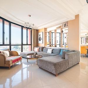 Appartement met Vier Slaapkamers